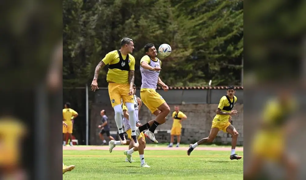 Arriba. Cienciano viajó ayer a Lima y se presenta en Matute. Foto: La República