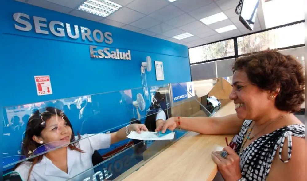 Si eres afiliado debes conocer qué tipo de enfermedades no cubre tu seguro. Foto: EsSalud