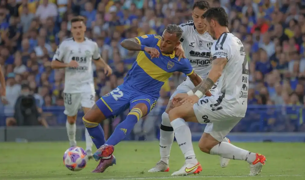 Boca empató 0-0 ante Central Córdova