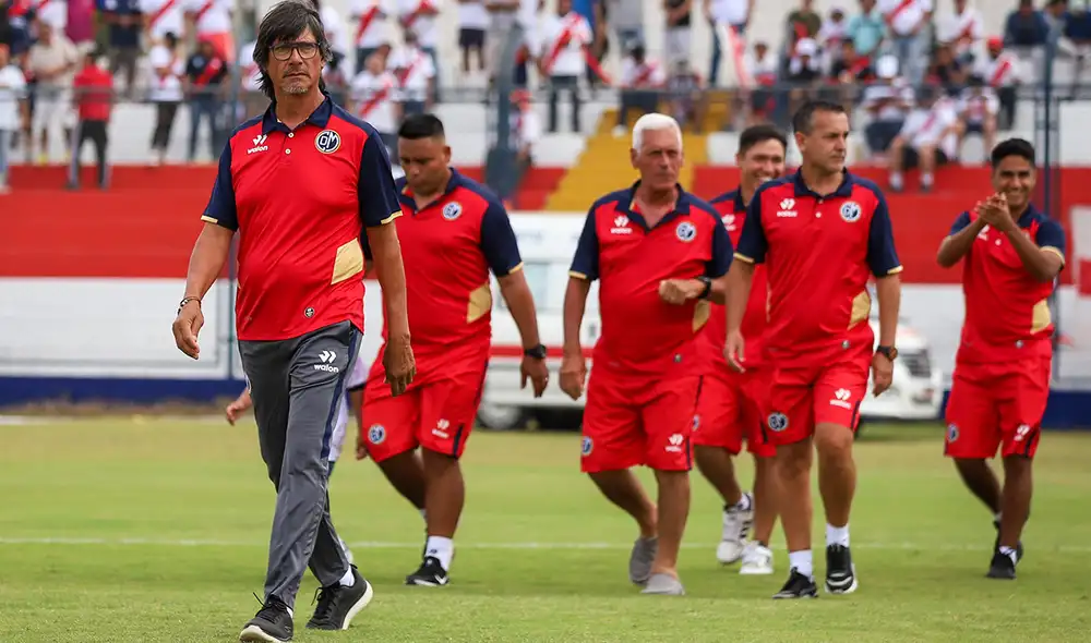El conjunto edil tiene como entrenador para este 2023 a Ángel Comizzo. Foto: Deportivo Municipal