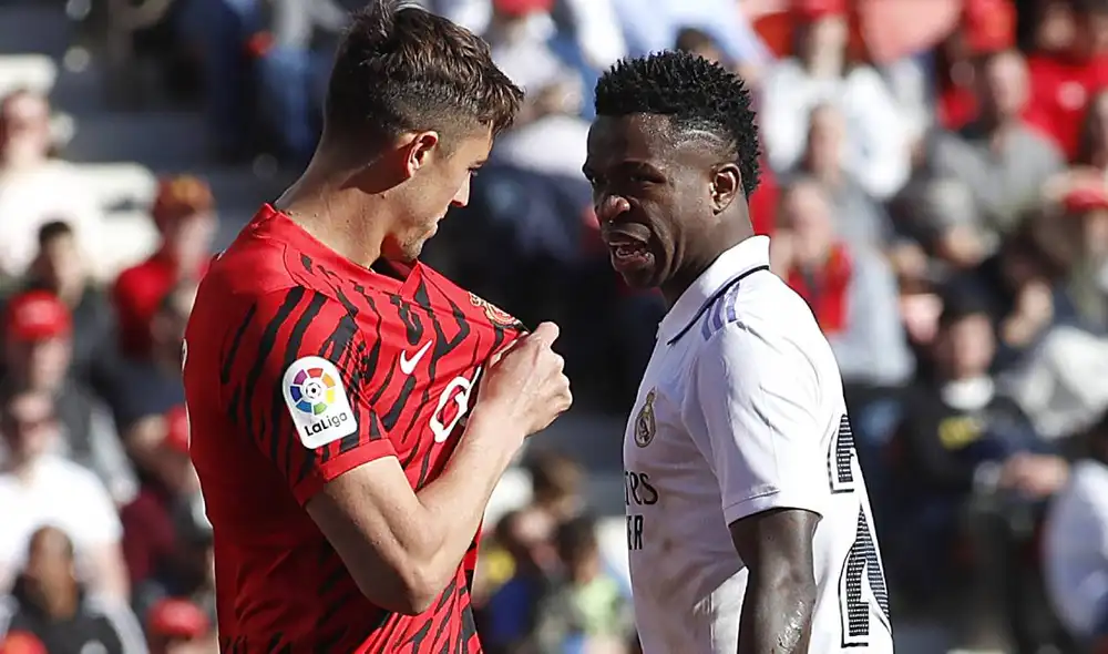 Vinícius Junior contra Raíllo de Mallorca. Vinícius Junior contra Raíllo de Mallorca.