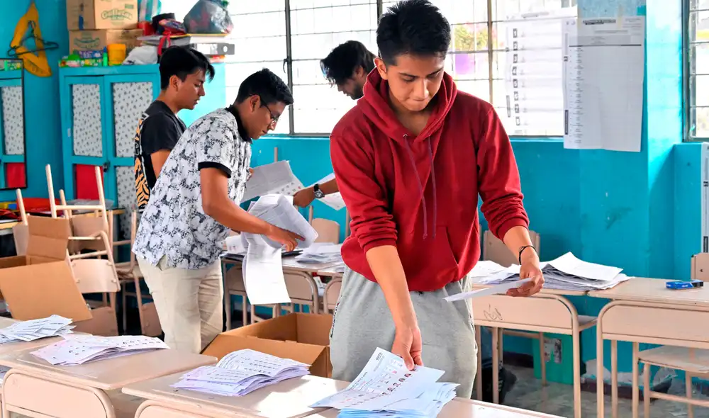 Elecciones Ecuador 2023: el "No" se consolida en el referéndum con más del 97% escrutado