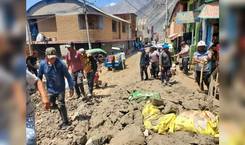 Ciudadanos lo perdieron todo tras huaico. Foto: Leonela Aquino/ URPI-LR