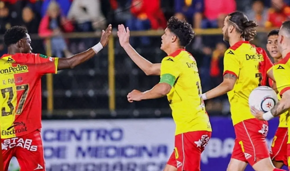 Herediano ganó y se acerco a la cima. Foto: Herediano/Twitter