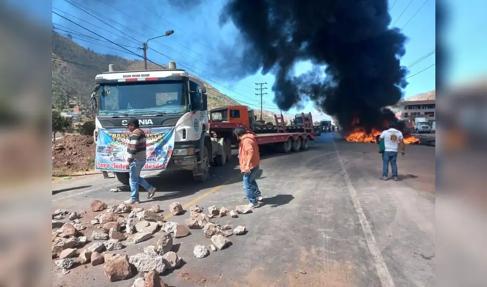Vías tomadas. Desde el inicio de las protestas el acceso a Cusco está limitado por bloqueos. Foto: La República