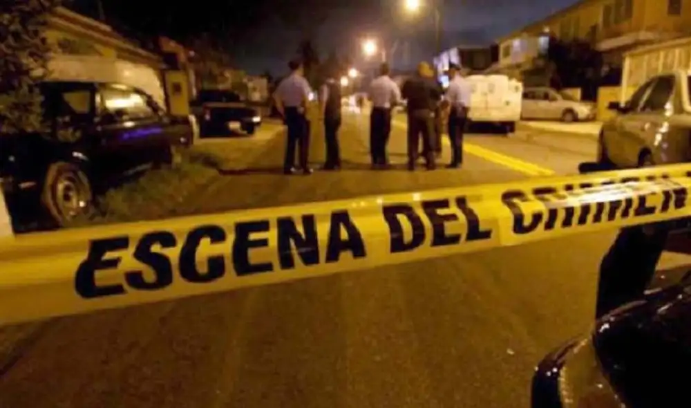 El dueño de la joyería defendió su local disparando a los delincuentes. Foto:ntn24 El dueño de la joyería defendió su local disparando a los delincuentes. Foto:ntn24
