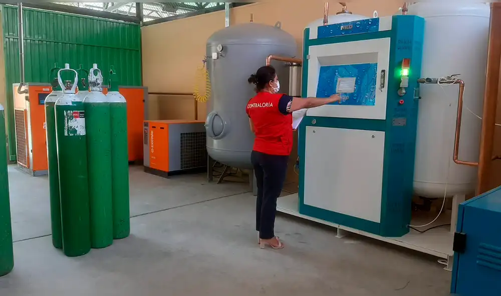 Inspectores dentifican presunta responsabilidad en exfuncionarios de la Diresa de Piura y del GORE. Foto: Contraloría Inspectores dentifican presunta responsabilidad en exfuncionarios de la Diresa de Piura y del GORE. Foto: Contraloría