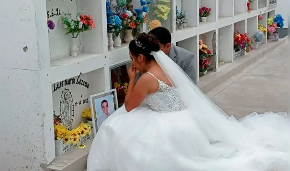 La futura esposa ingresó con su vestido y cuadro de su padre. Foto: Municipalidad de Surco La futura esposa ingresó con su vestido y cuadro de su padre. Foto: Municipalidad de Surco