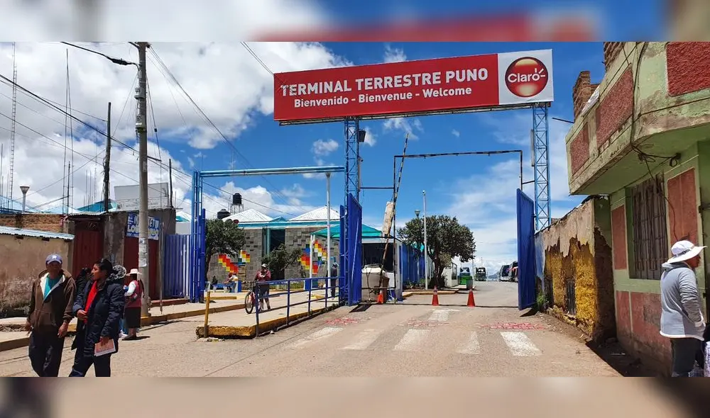 Terminal Terrestre Puno vuelve a funcionar después de 38 días. Foto: Kleber Sánchez/LR Sur