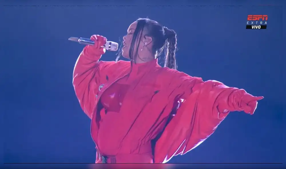 Rihanna se presentó en el Super Bowl 2023. Foto: captura ESPN