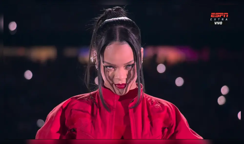 Rihanna estuvo presente en el show de medio tiempo del Super Bowl. Foto: composición LR/@rihanna/Instagram Rihanna estuvo presente en el show de medio tiempo del Super Bowl. Foto: composición LR/@rihanna/Instagram