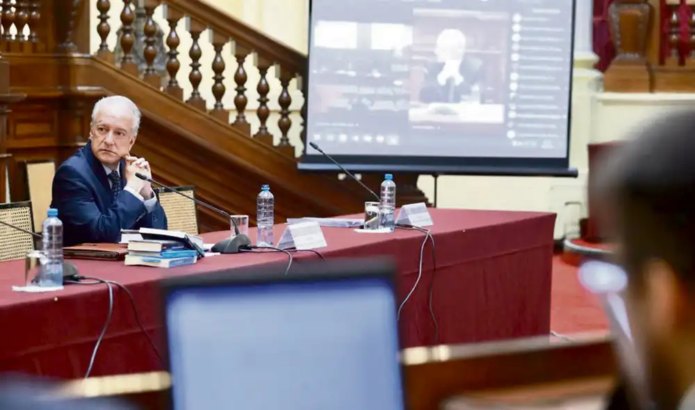 Intentos. Grupo de trabajo liderado por fujimorista Hernando Guerra García se alista para retomar propuestas para recomponer el Jurado Nacional de Elecciones y renovación del Congreso. Foto: Congreso