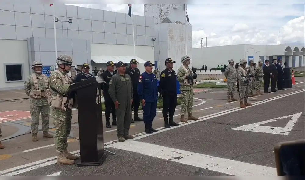 Jhonny León Rabanal en ceremonia del Comando Unificado. Foto: LR Sur