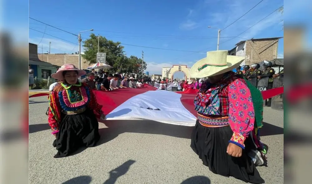 Ronderos y pobladores de los distritos altoandinos se sumarán a la movilizaciones. Foto: La República Ronderos y pobladores de los distritos altoandinos se sumarán a la movilizaciones. Foto: La República