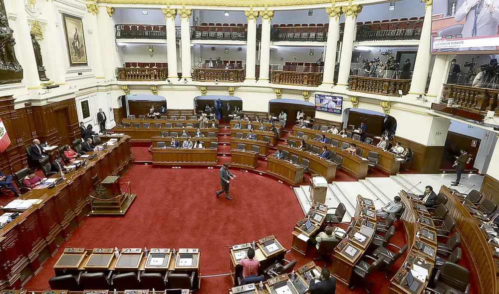 Sin esperanzas. Hasta ahora ni siquiera se cuenta con los 66 votos mínimos para que el Pleno apruebe debatir el adelanto de comicios en la actual legislatura. Foto: difusión Sin esperanzas. Hasta ahora ni siquiera se cuenta con los 66 votos mínimos para que el Pleno apruebe debatir el adelanto de comicios en la actual legislatura. Foto: difusión
