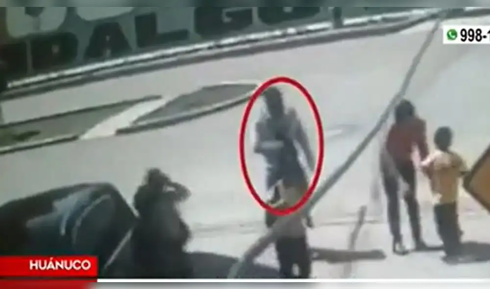 Huánuco. Sicario fue captado por las cámaras de seguridad. Foto: captura América Noticias