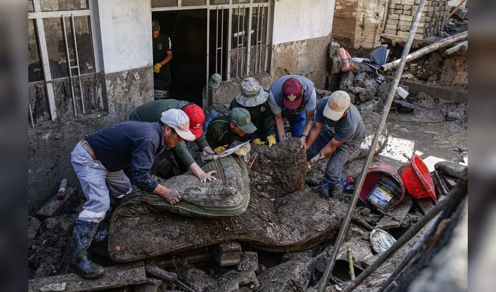 Viviendas en Arequipa fueron inundadas por lluvias. Foto: Rodrigo Talavera/GLR