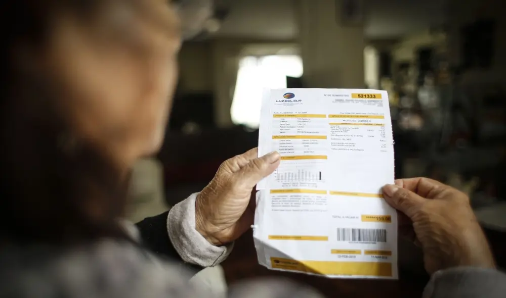 Congreso aprobó la entrega de un nuevo Bono Electricidad para ayudar a los más vulnerables en el pago de sus recibos. Foto: Andina Congreso aprobó la entrega de un nuevo Bono Electricidad para ayudar a los más vulnerables en el pago de sus recibos. Foto: Andina