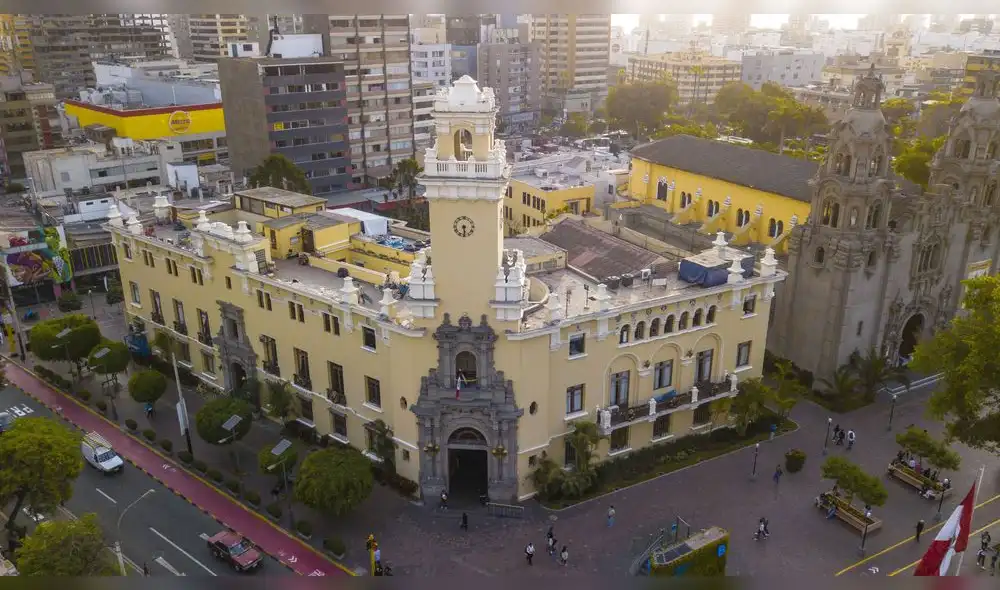Concejo municipal oficializa acuerdo que declara zona restringida a Miraflores de forma permanente. Foto: La República