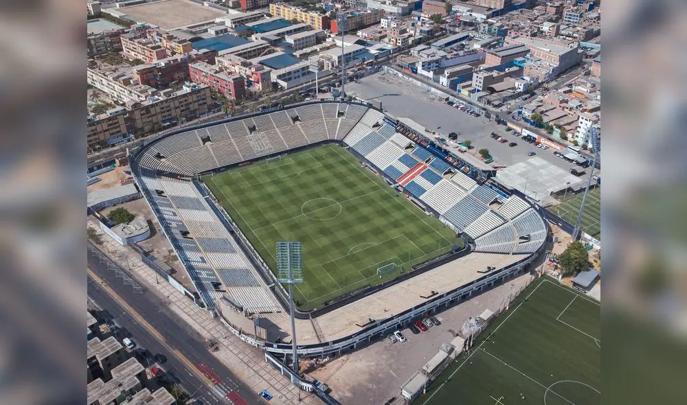 Los exteriores del Estadio Alejandro Villanueva sufrió un atentado durante la madrugada de este viernes. Foto: Alianza Lima