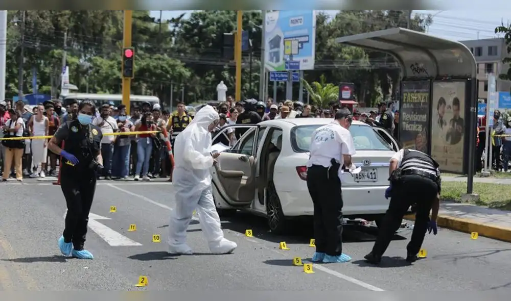 Kevin Espejo y David Durán fueron liberados de los cargos de microcomercialización de droga y tenencia ilegal de arma. Foto: La República Kevin Espejo y David Durán fueron liberados de los cargos de microcomercialización de droga y tenencia ilegal de arma. Foto: La República