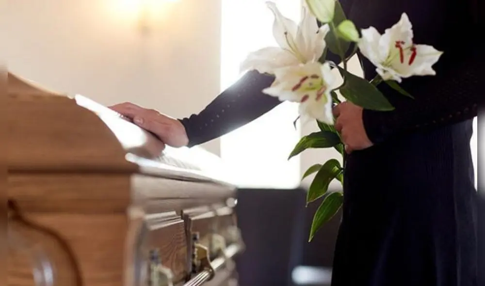 La Ley 31602 otorga cinco días de licencia laboral si tu familiar fallece. Foto: Perú Retail