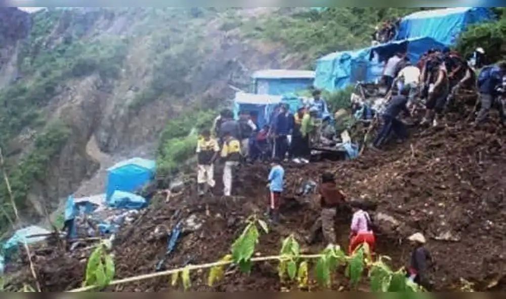 Derrumbe con consecuencias fatales se registró en Puno. Foto: PNP Derrumbe con consecuencias fatales se registró en Puno. Foto: PNP