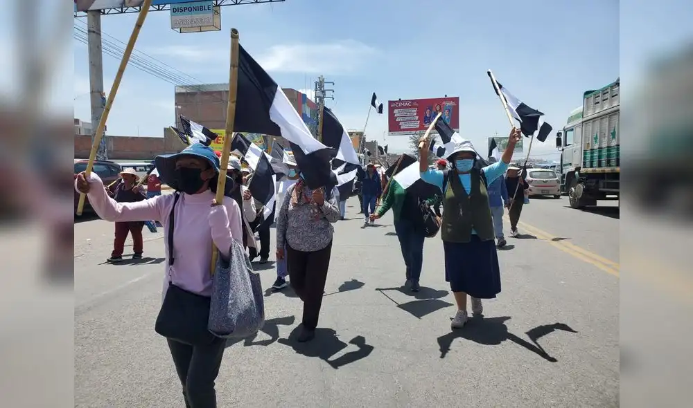 Ciudadanos marcharon en el Cono Norte y en el Cercado de Arequipa. Foto: Leonela Aquino/URPI-LR