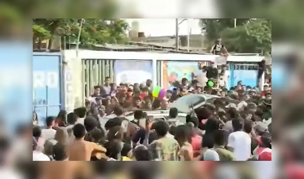 El irresponsable sujeto casi ocasiona una tragedia mayor. Foto: captura TVI / Video: TVI