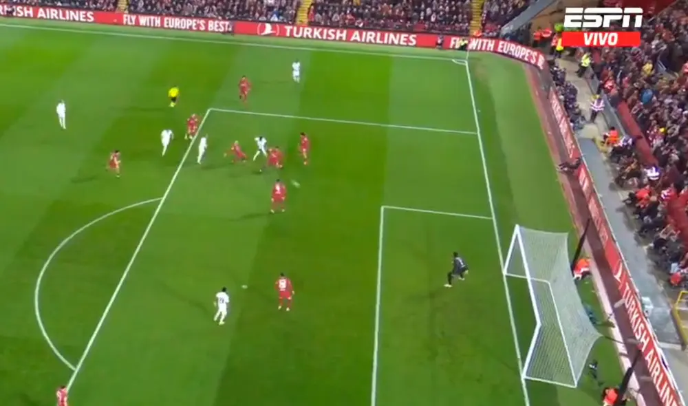 Vinícius marcó el descuento para el Real Madrid contra Liverpool. Foto: ESPN