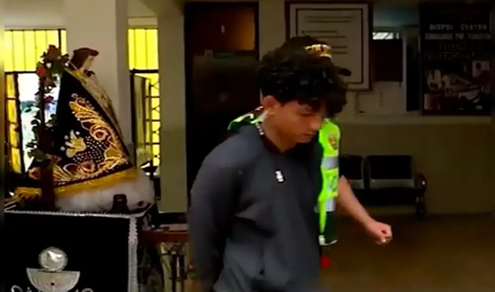 Los extorsionadores fueron incautados con PBC y marihuana. Foto: Latina/Video: Latina Los extorsionadores fueron incautados con PBC y marihuana. Foto: Latina/Video: Latina