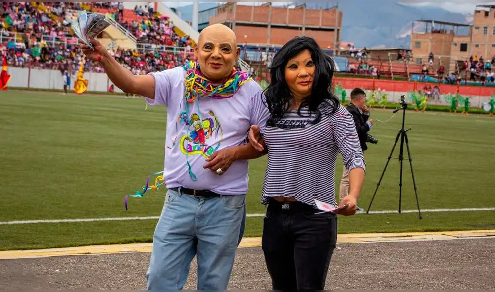 La pareja de estos políticos robó carcajadas en los asistentes. Foto: Dtabe