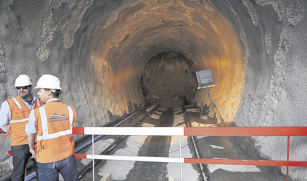 Discrepancias. Empresa de capital francés ahora demanda cambiar la ejecución de los túneles por falta de otra tuneladora. Foto: La República Discrepancias. Empresa de capital francés ahora demanda cambiar la ejecución de los túneles por falta de otra tuneladora. Foto: La República