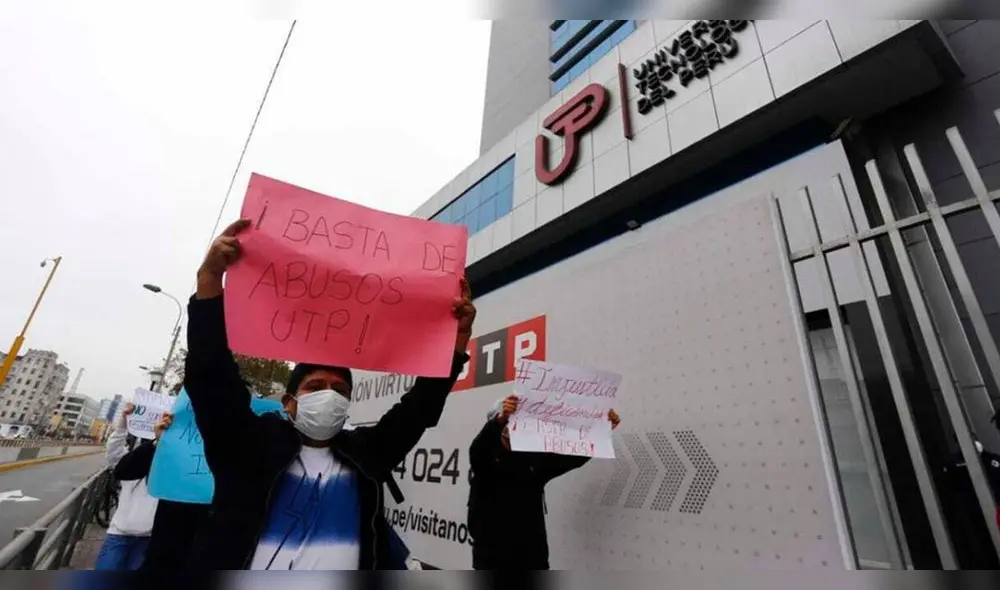 Estudiantes denuncian que la UTP creó un sistema para que se demoren más tiempo en culminar sus carreras y continúen con los pagos. Foto: La República