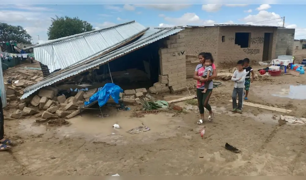 Tras las lluvias que se registraron en el distrito de Jayanca, la casa de la familia Constantino quedó inhabitable. La República