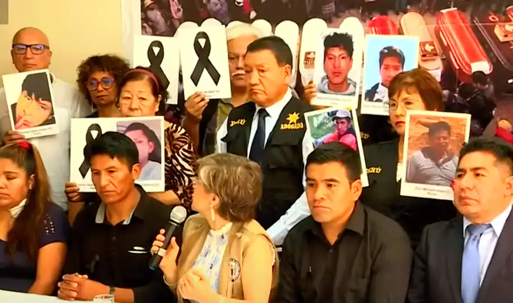 Familiares se pronunciaron acerca del apoyo económico que les otorgará el Gobierno por los muertos. Video: Latina Familiares se pronunciaron acerca del apoyo económico que les otorgará el Gobierno por los muertos. Video: Latina