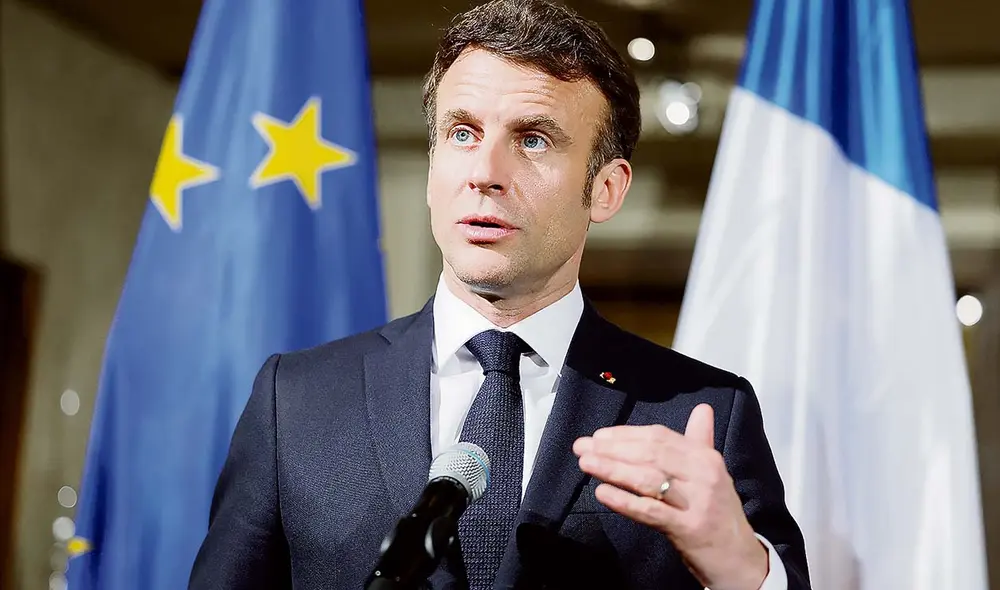 Intermediario. Mandatario francés, Emmanuel Macron, interviene para evitar que se prolongue invasión de Rusia en Ucrania. Foto: AFP