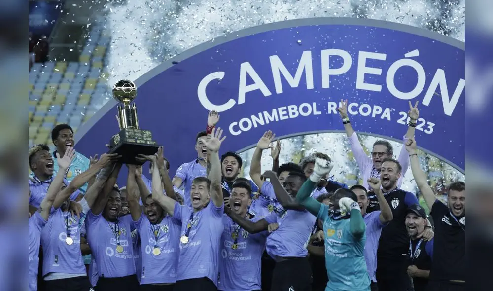 Independiente del Valle consigue por primera vez en su historia la Recopa Sudamericana. Foto: Independiente del Valle