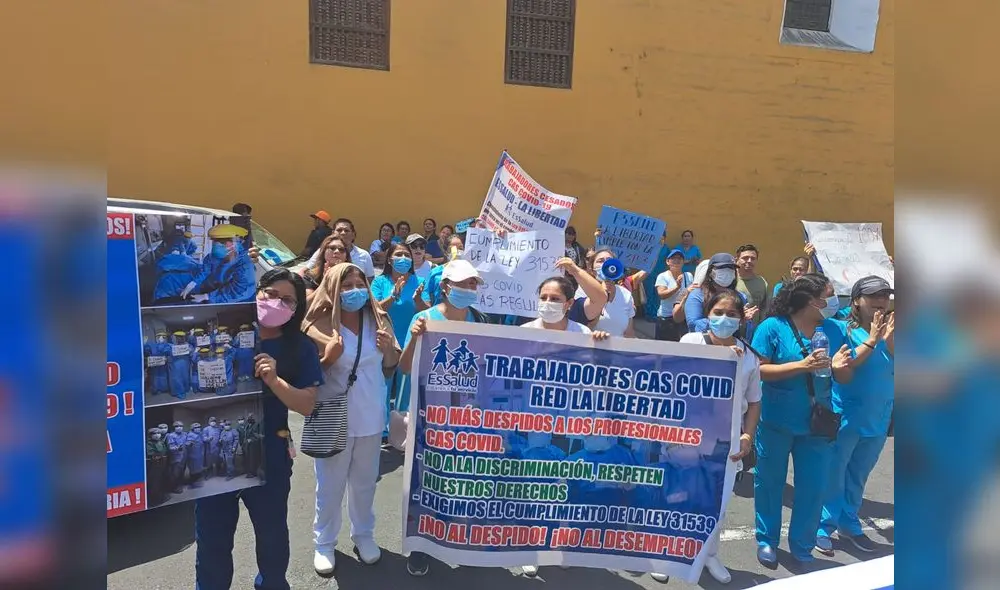Loa profesionales exigieron se respete el derecho laboral. Foto: Hugo Rodríguez/ La República