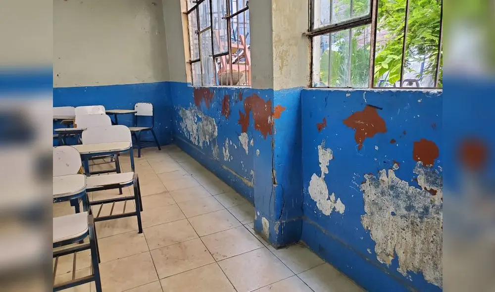 La infraestructura del colegio está dañada y es un peligro para los escolares. Foto: Almendra Ruesta/ URPI/ La República La infraestructura del colegio está dañada y es un peligro para los escolares. Foto: Almendra Ruesta/ URPI/ La República