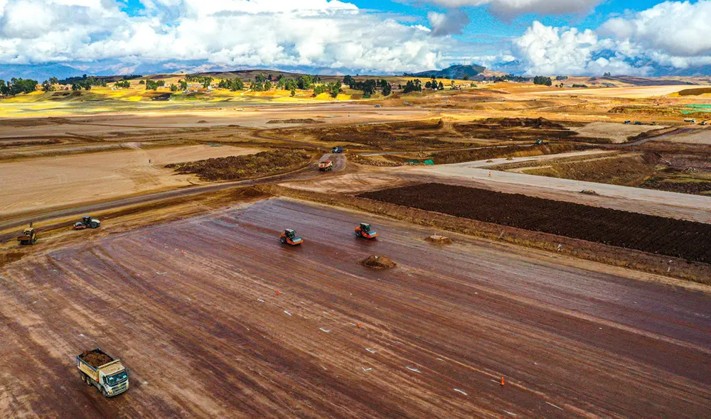 El avance de movimiento de tierras tiene un avance de 92%. Foto: MTC
