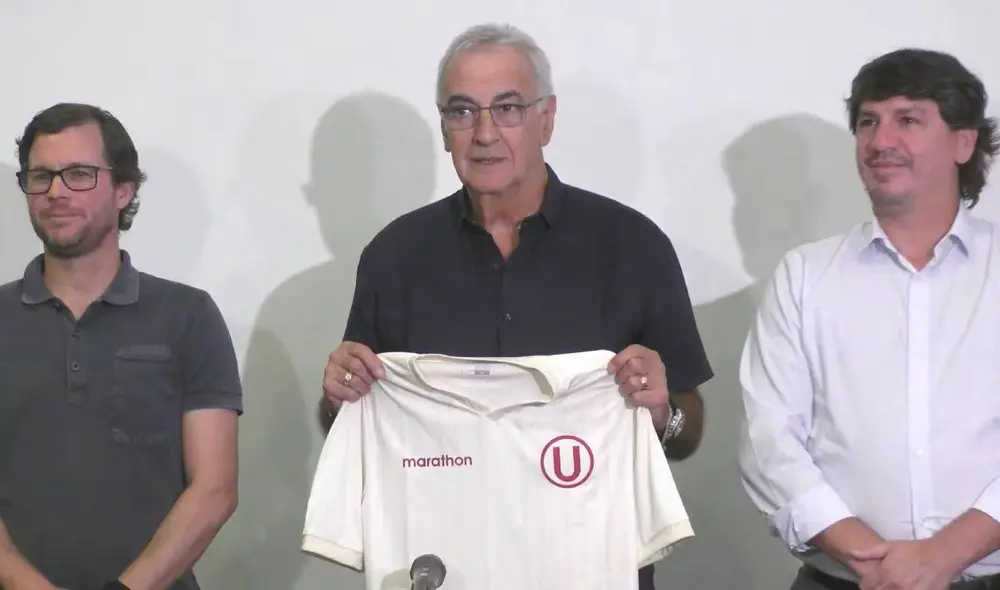 Jorge Fossati tiene contrato hasta fines del 2024. Foto: captura/YouTube Universitario