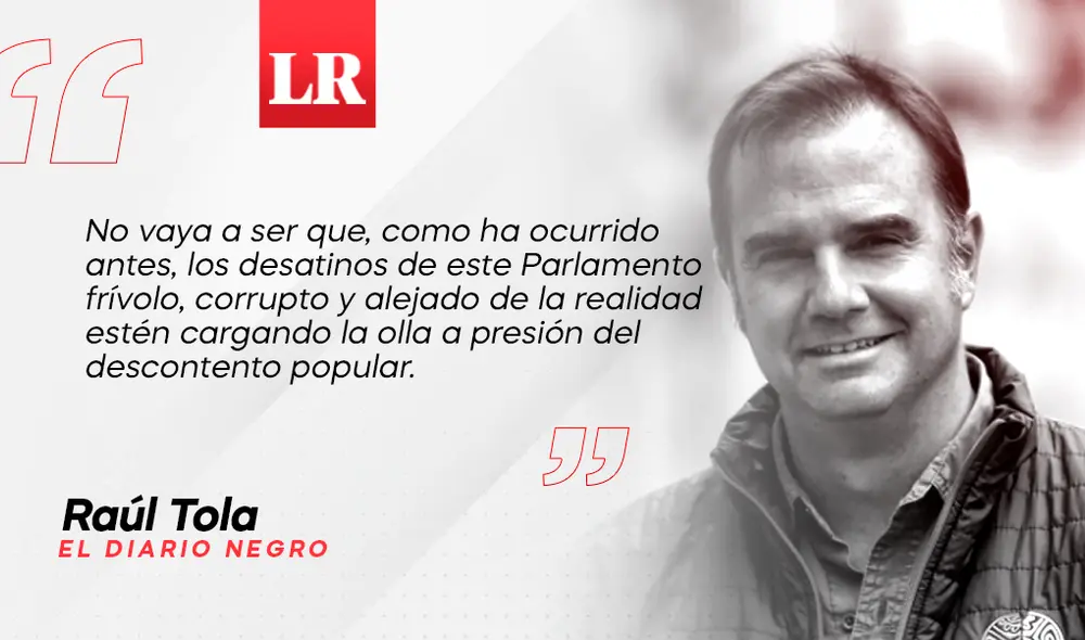 Raúl Tola