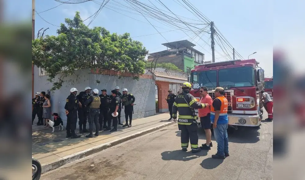 Familias fueron evacuadas por los bomberos a modo de precaución. Foto: Barbara Mamani / URPI-LR Familias fueron evacuadas por los bomberos a modo de precaución. Foto: Barbara Mamani / URPI-LR