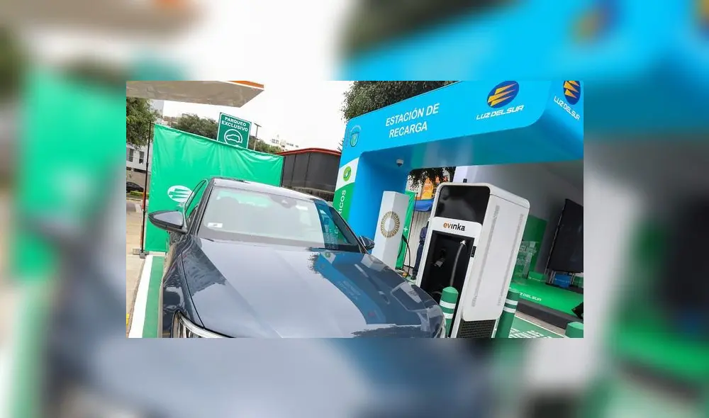 Los costos para recargar un vehículo eléctrico disminuirán en un 50% a comparación de un carro a combustión. Foto: Peruretail