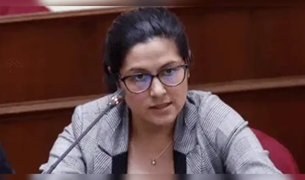 Yenifer Paredes respaldó que Pedro Castillo intentara cerrar el Congreso de la República, el último 7 de diciembre del 2022. Foto: La República Yenifer Paredes respaldó que Pedro Castillo intentara cerrar el Congreso de la República, el último 7 de diciembre del 2022. Foto: La República