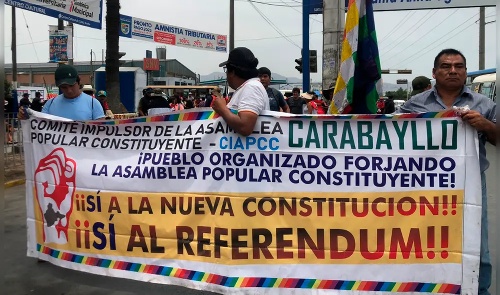 También se han realizado manifestaciones en Miraflores y Santiago de Surco. Foto: Twitter / @EgresadosUnmsm