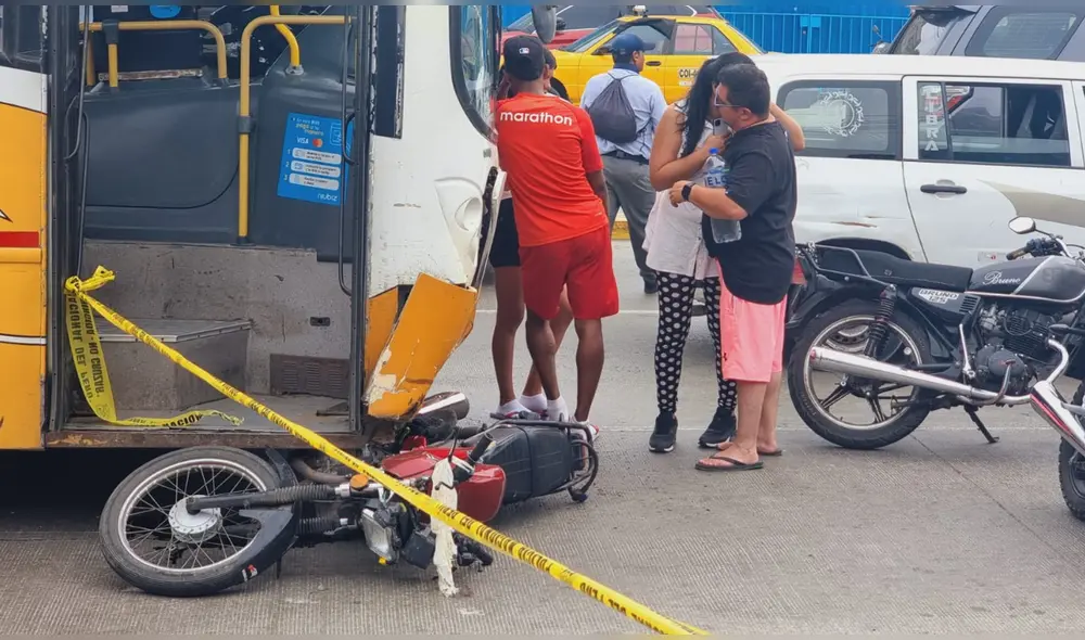 La víctima fue identificada como Myker Hernandez (31). Foto: Barbara Mamani / URPI-LR. Video: Barbara Mamani / URPI-LR