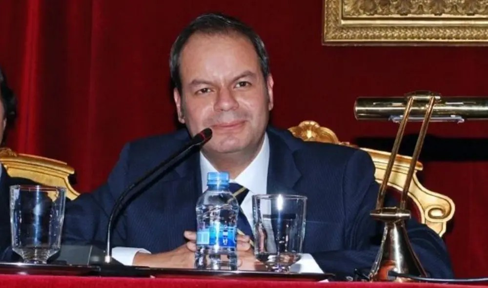 Juzgarán a ex relator del TC por adulterar fallo sobre bonos