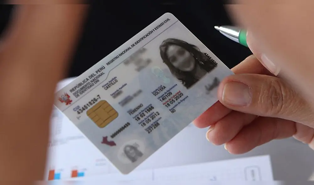 Esta iniciativa ayudará a los primeros 200.000 ciudadanos que se acerquen a una oficina autorizada del Reniec. Foto: Andina